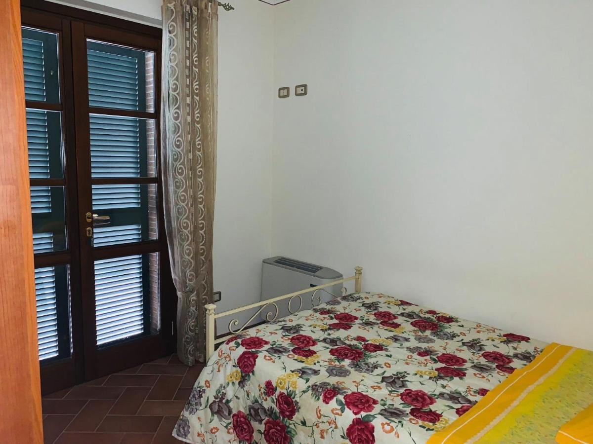 8380 Agriturismo L'Oleandro Монтемерано Экстерьер фото