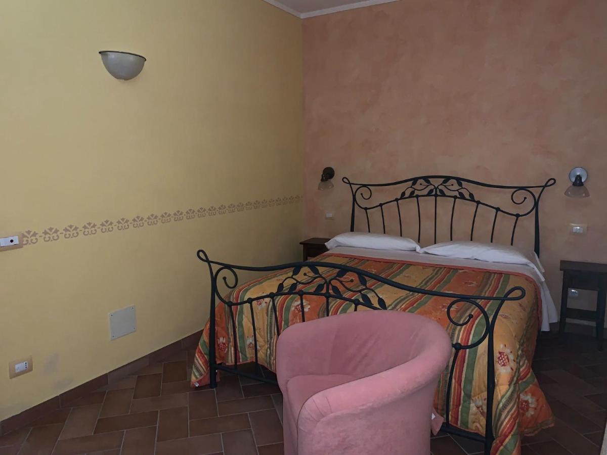 8380 Agriturismo L'Oleandro Монтемерано Экстерьер фото